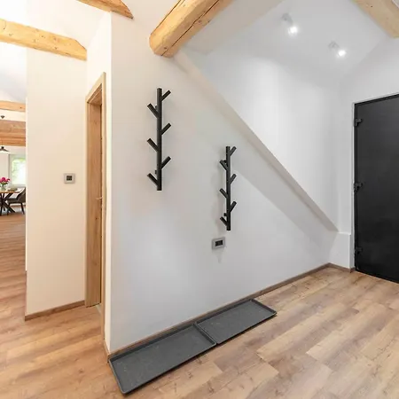 Brlog 2 Apartment Zgornje Gorje