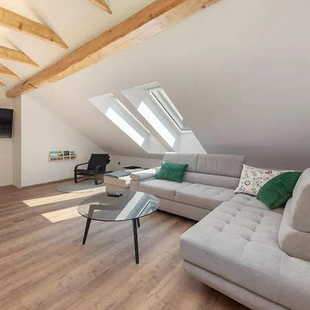 Apartment Brlog 2
