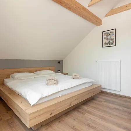 Brlog 2 Zgornje Gorje