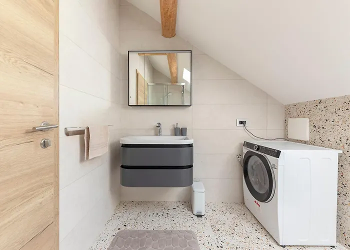 Apartamento Brlog 2 *